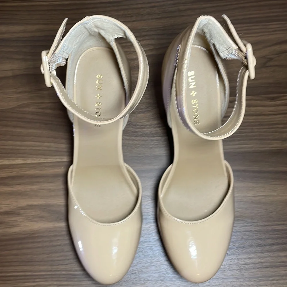 Sun +‎ Stone Block-Heel Pumps Size 10